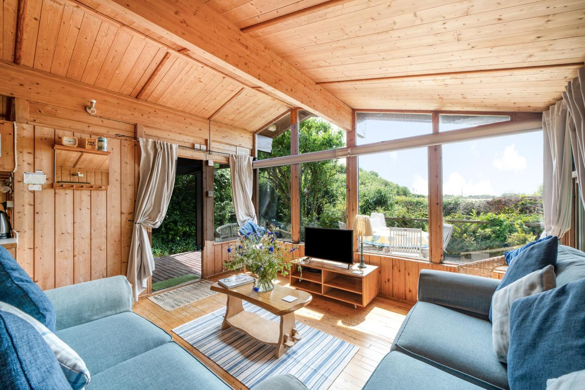 Scandinavian Style Lodge In Rock Wadebridge Kültér fotó