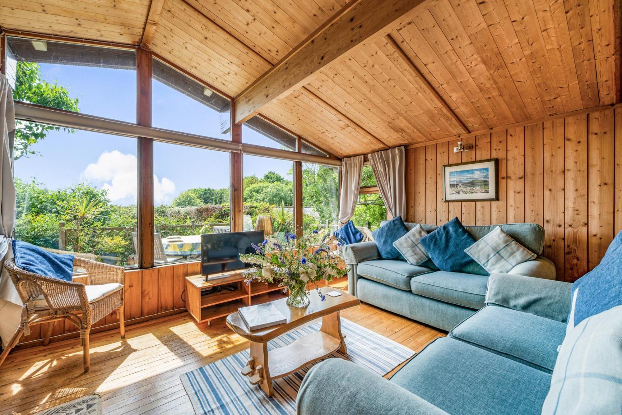 Scandinavian Style Lodge In Rock Wadebridge Kültér fotó